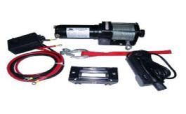 SPIL; 1360 kg. m/fjernbetjening i styr.